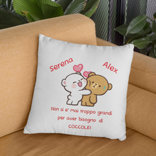 Carica l'immagine nel visualizzatore di Gallery, Cuscino "COCCOLE" personalizzabile
