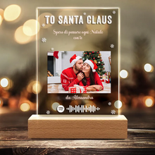 Carica l&#39;immagine nel visualizzatore di Gallery, Targa &quot;Santa Claus&quot; con base in legno a led e codice spotify 15cmx20cm personalizzabile
