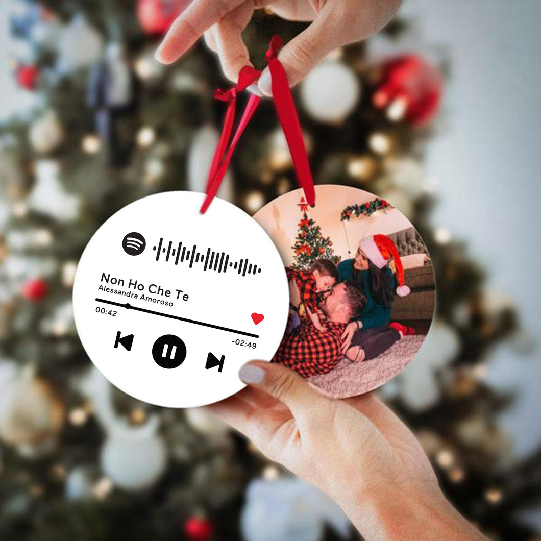 Decoro natalizio bianco tondo con codice Spotify e foto personalizzabile