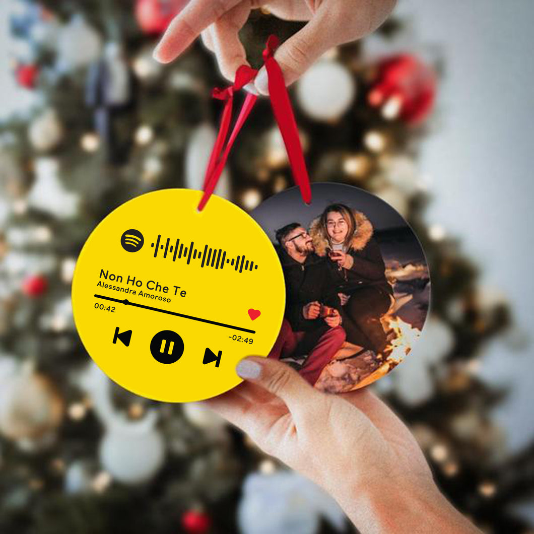 Decoro natalizio giallo tondo con codice Spotify e foto personalizzabile
