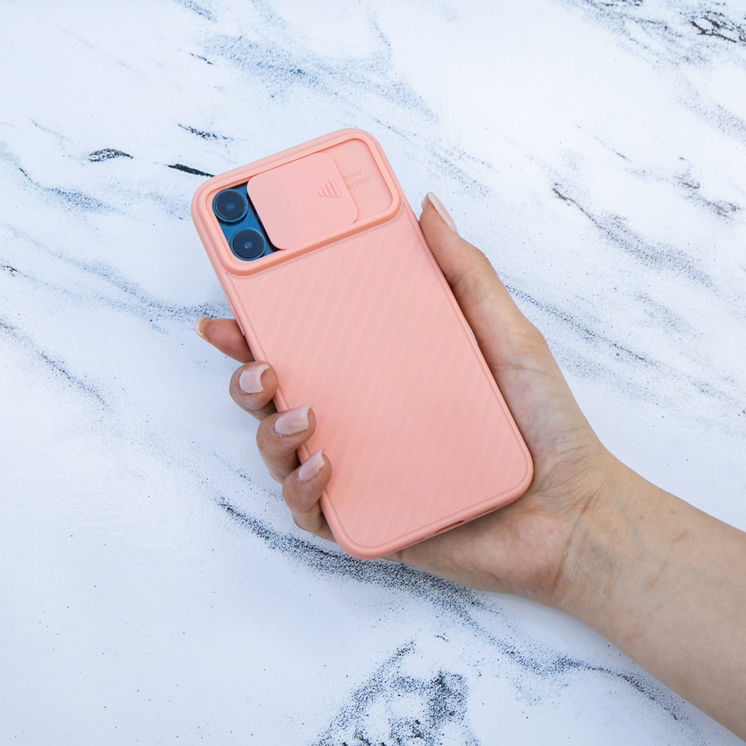 Cover iphone rosa con protezione fotocamera