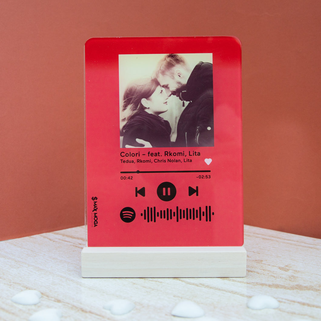 Targa rossa con base in legno e codice spotify con foto personalizzabile 15cm x 20cm