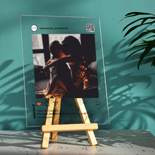 Carica l&#39;immagine nel visualizzatore di Gallery, Targa Instagram personalizzabile con stand in legno 15cm x 20cm
