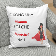 Carica l&#39;immagine nel visualizzatore di Gallery, Cuscino &quot;Mamma Superpoteri&quot;
